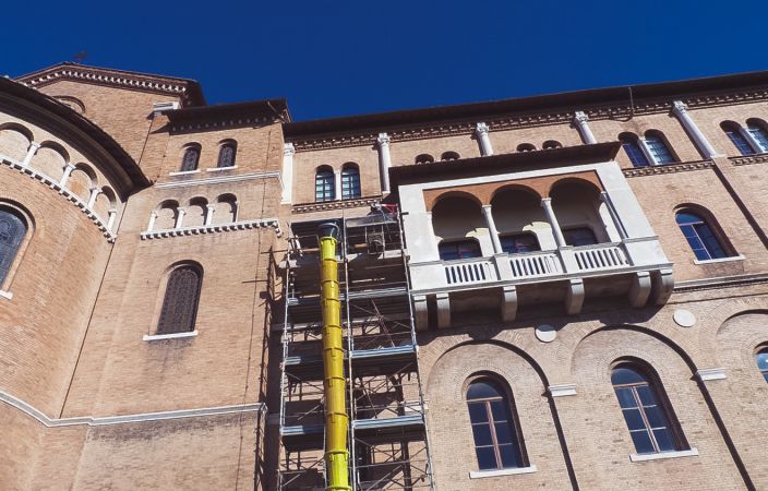 Badia Primaziale S. Anselmo – Balcone